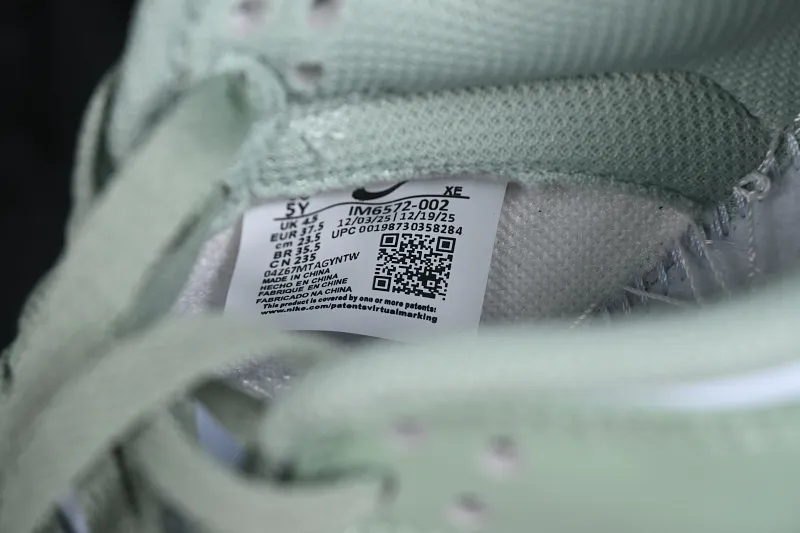 All categories Nk SB Dunk series Nk SB Dunk Low low-top sneakers Nike SB Dunk Low light green low-top casual sneakers IM6572-002